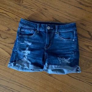 American eagle ripped shorts